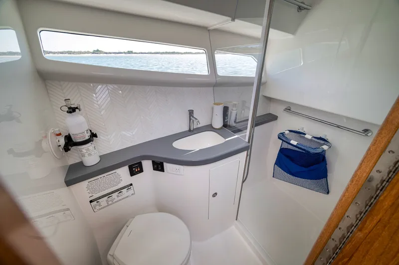 Slide: The Image of Mag Bay 42 2022 - 6021769