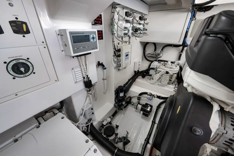 Slide: The Image of Mag Bay 42 2022 - 6021786