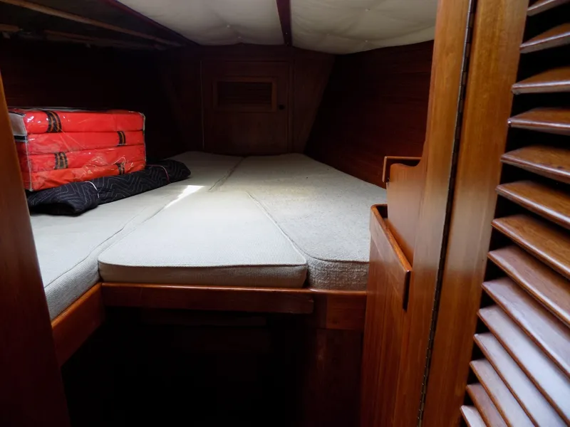 Slide: The Image of Forward cabin - 7581248
