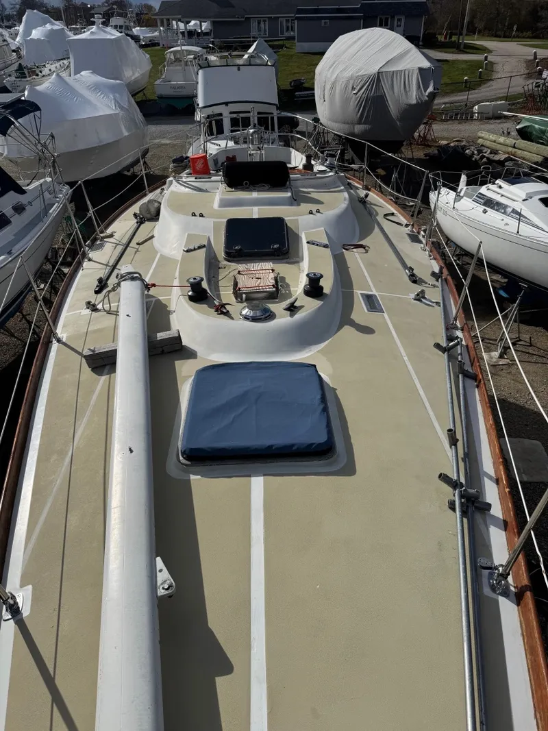 Slide: The Image of Foredeck - 6036816