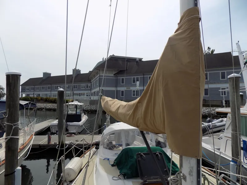 Slide: The Image of New Sail cover - 7581280
