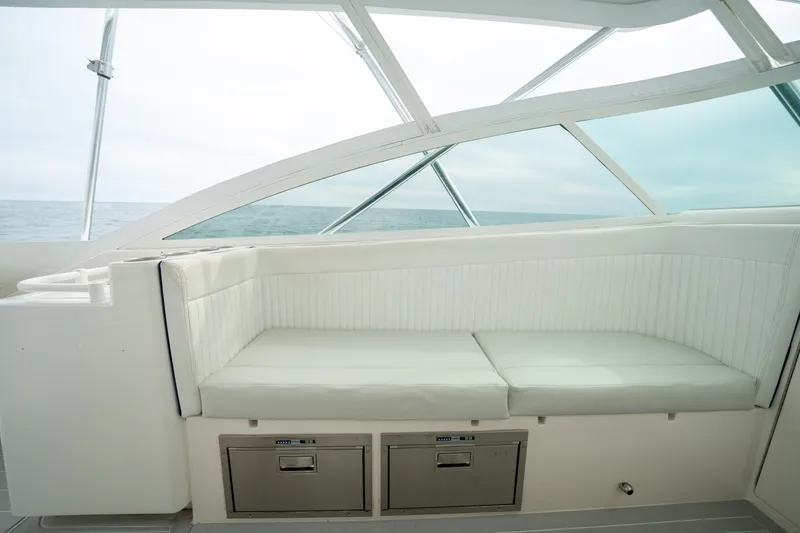 Slide: The Image of 2011 Contender 40 Express - 6021892