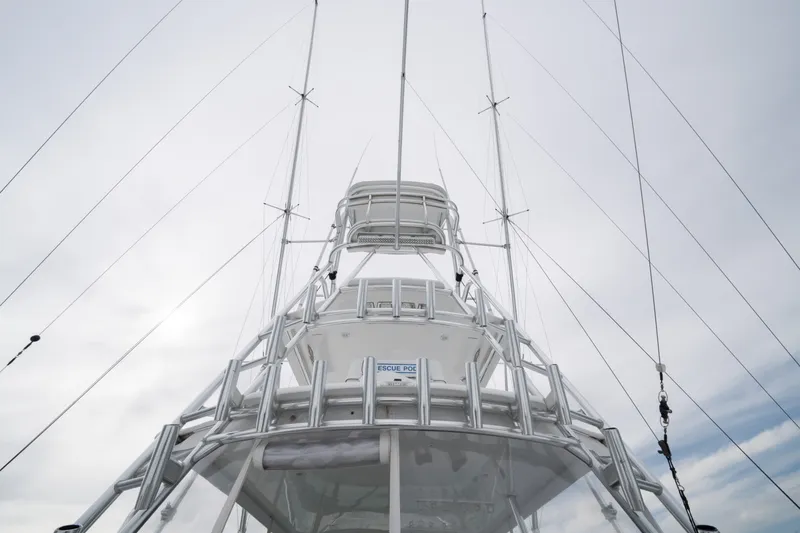 Slide: The Image of 2011 Contender 40 Express - 6021932