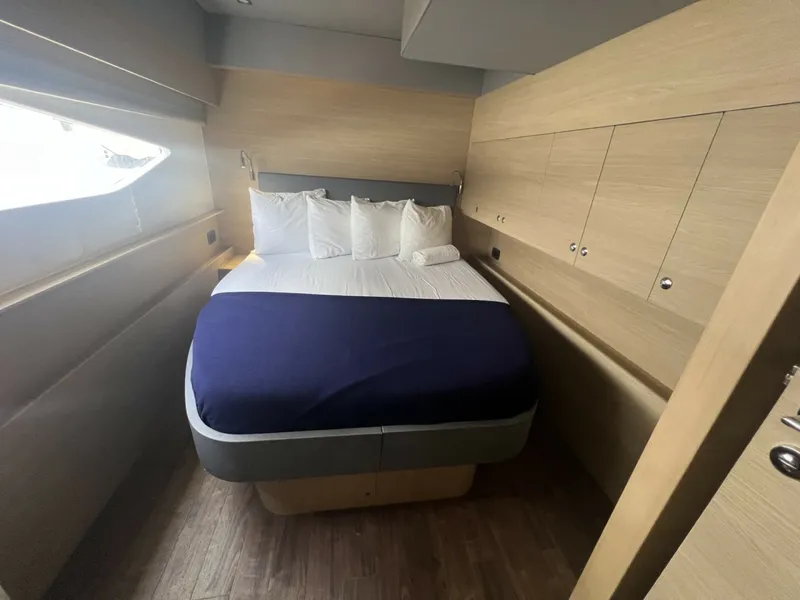 Slide: The Image of Aquila 54 Yacht 2023 - 7391389