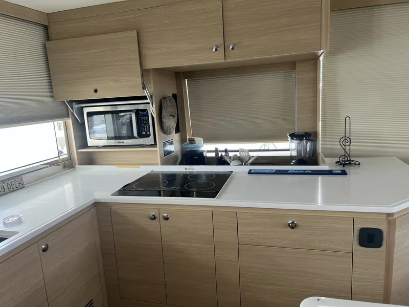 Slide: The Image of Aquila 54 Yacht 2023 - 7391373