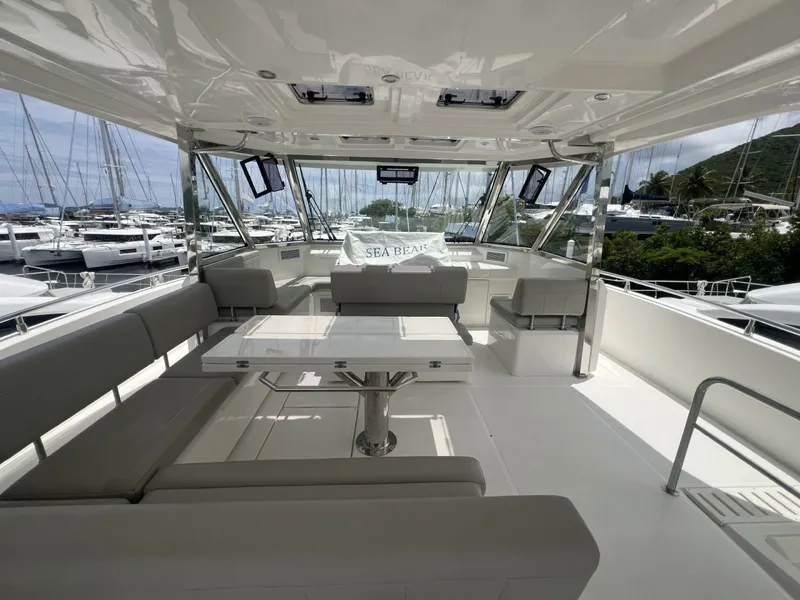 Slide: The Image of Aquila 54 Yacht 2023 - 7391364