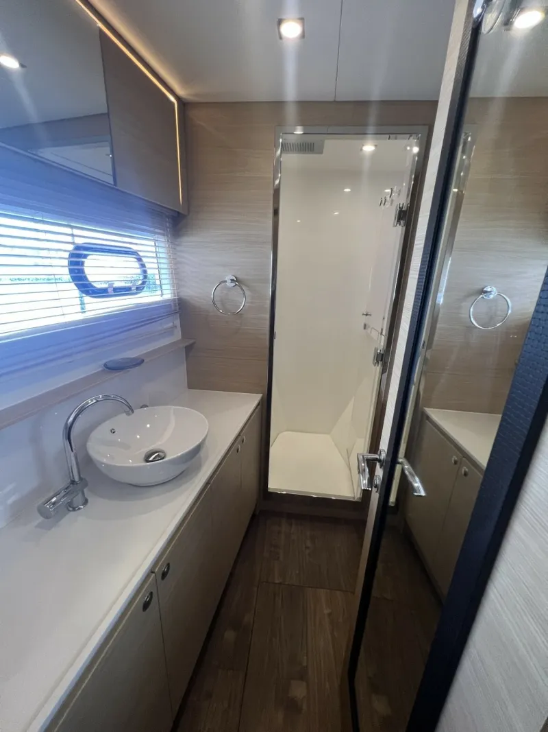 Slide: The Image of Aquila 54 Yacht 2023 - 7391388