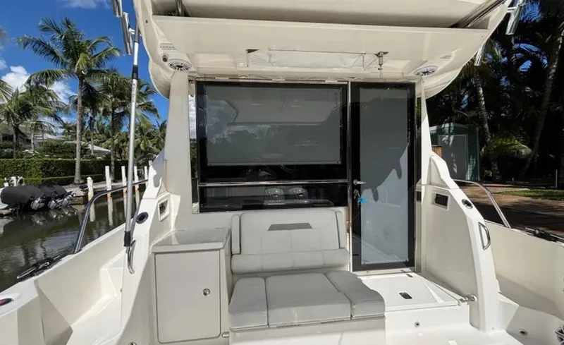 Slide: The Image of Pursuit 44 2024 - 6022622