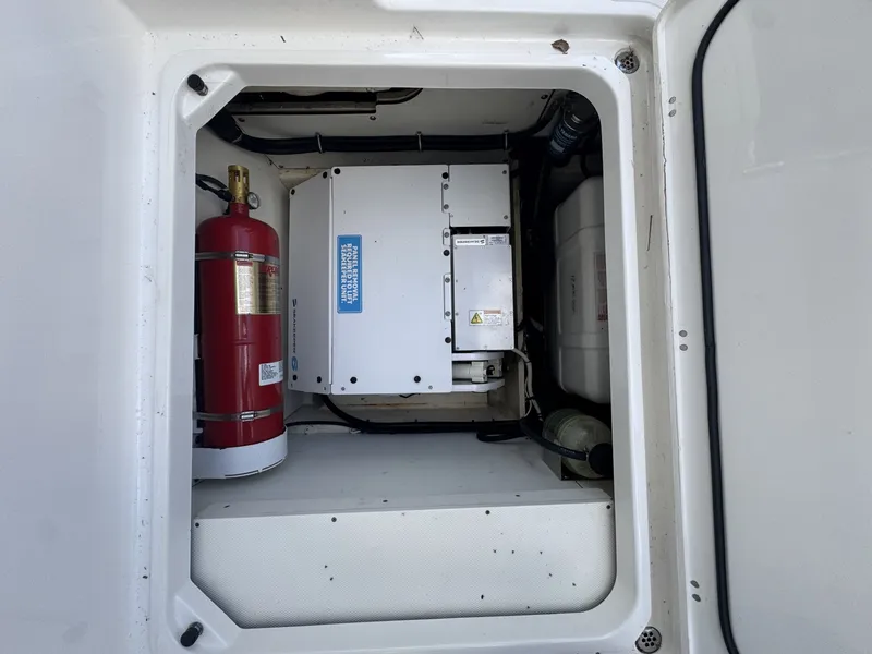 Slide: The Image of Pursuit 44 2024 - 6022599