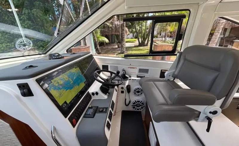 Slide: The Image of Pursuit 44 2024 - 6022640