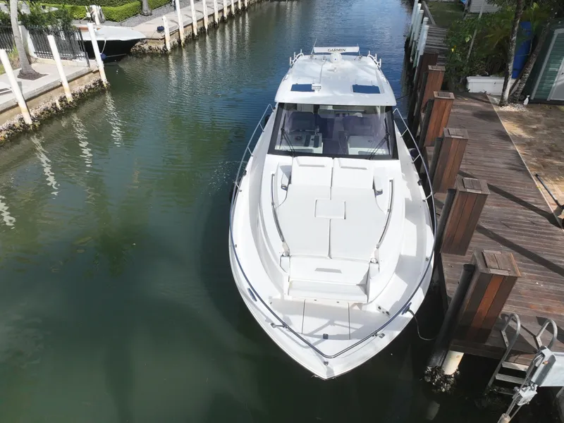 Slide: The Image of Pursuit 44 2024 - 6022476