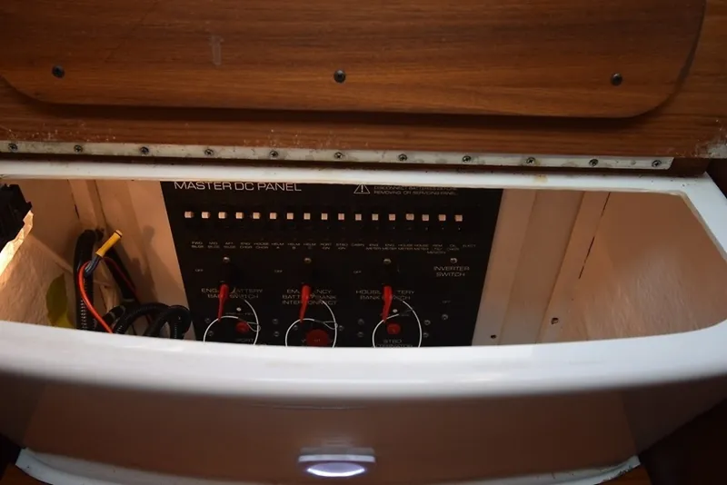 Slide: The Image of 0005636416 - 6022711