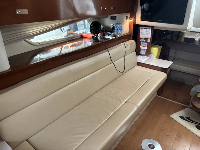 Slide: The Image of Sea Ray 370 Sundancer 2010 - 6108273