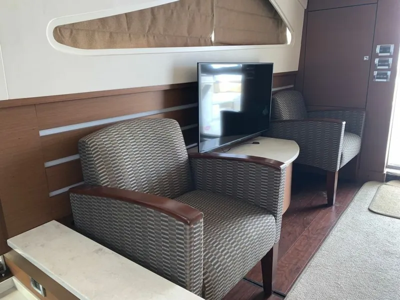 Slide: The Image of Sea Ray 45 2013 - 6023105