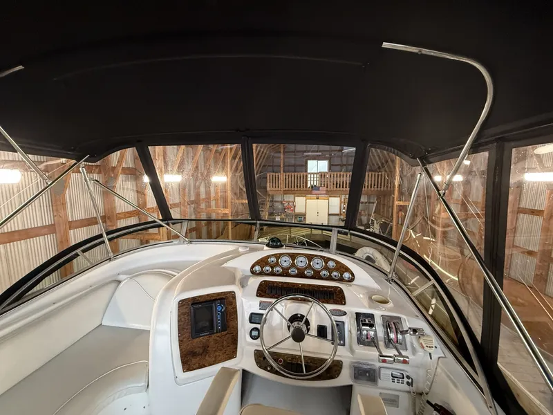 Slide: The Image of Bayliner 3488 2001 - 6023587