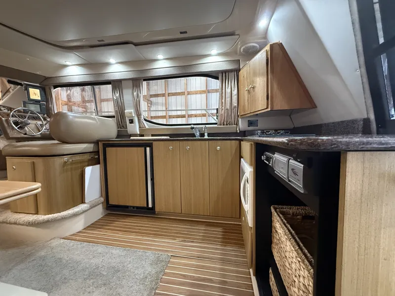 Slide: The Image of Bayliner 3488 2001 - 6023602