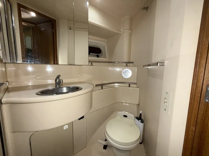 Slide: The Image of Bayliner 3488 2001 - 6023619