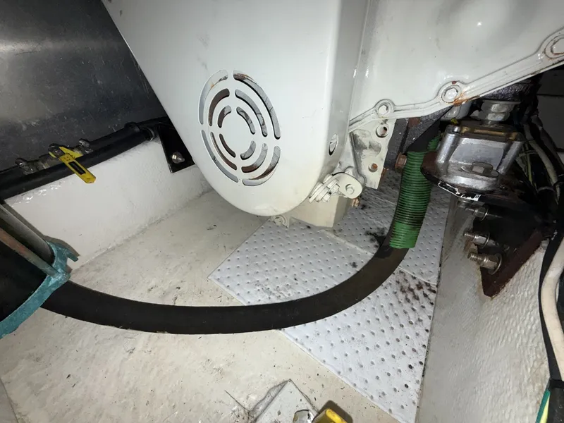 Slide: The Image of Bayliner 3488 2001 - 6023624