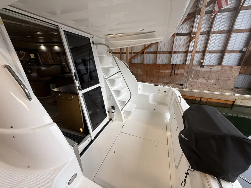 Slide: The Image of Bayliner 3488 2001 - 6023578