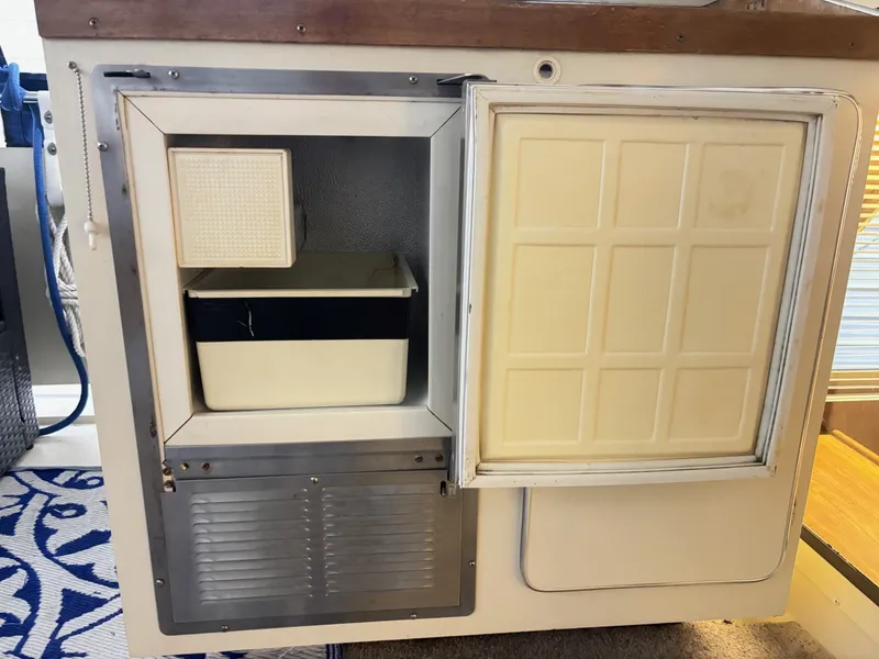 Slide: The Image of Chris-Craft 427 catalina 1987 - 6024024