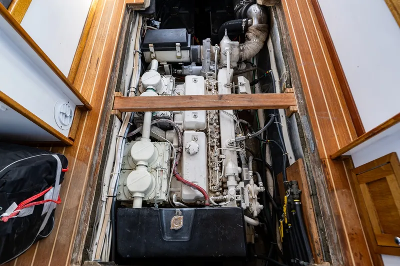 Slide: The Image of Northern Bay 36 1999 - 6024215