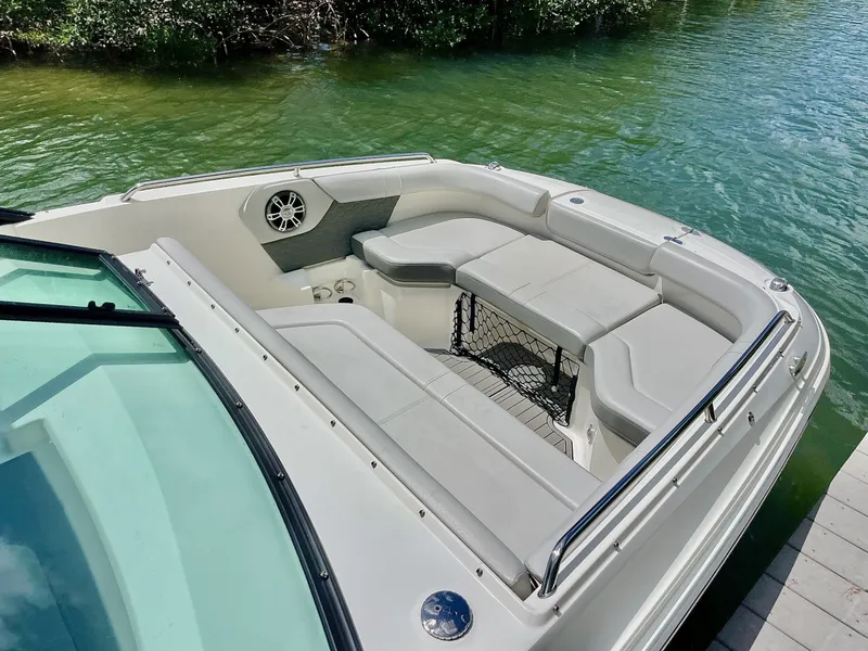 Slide: The Image of Sea Ray SDX 25 Outboard 2024 - 6024508