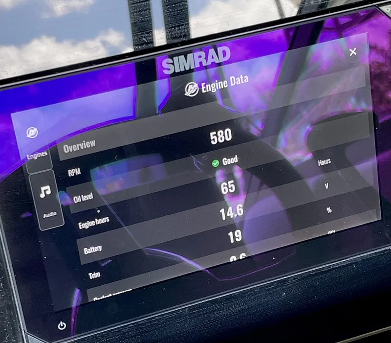 Slide: The Image of Sea Ray SDX 25 Outboard 2024 - 6024507