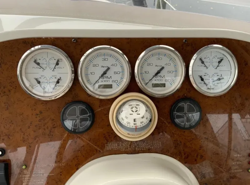 Slide: The Image of Silverton 33 Convertible 2007 - 6024650