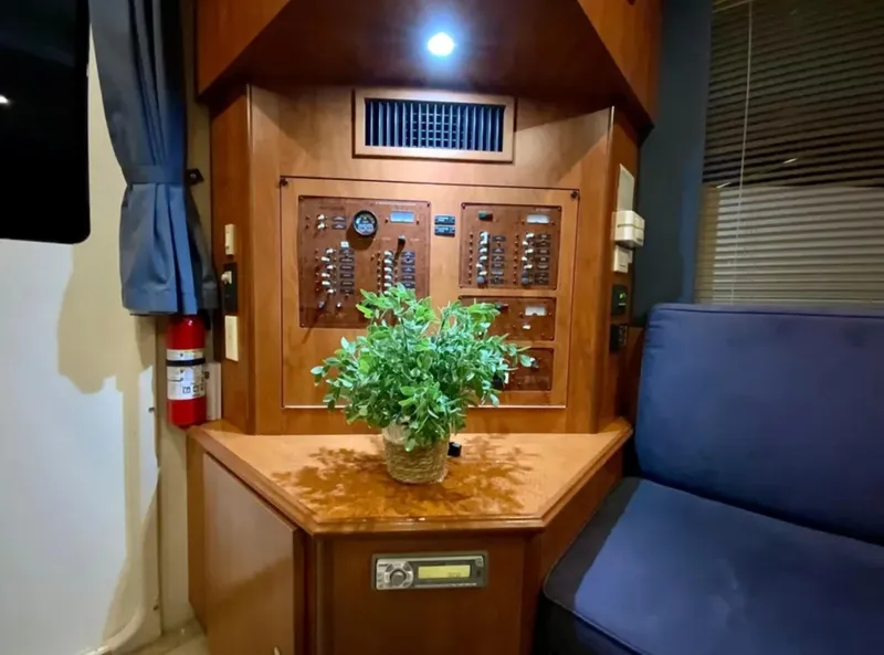 Slide: The Image of Silverton 33 Convertible 2007 - 6024641