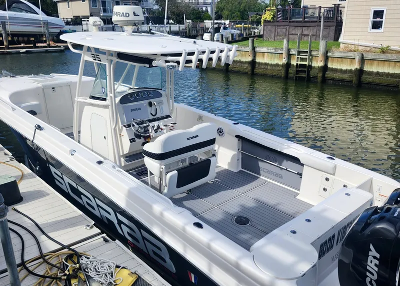 Slide: The Image of Wellcraft 35 Scarab Sport 2014 - 6024958