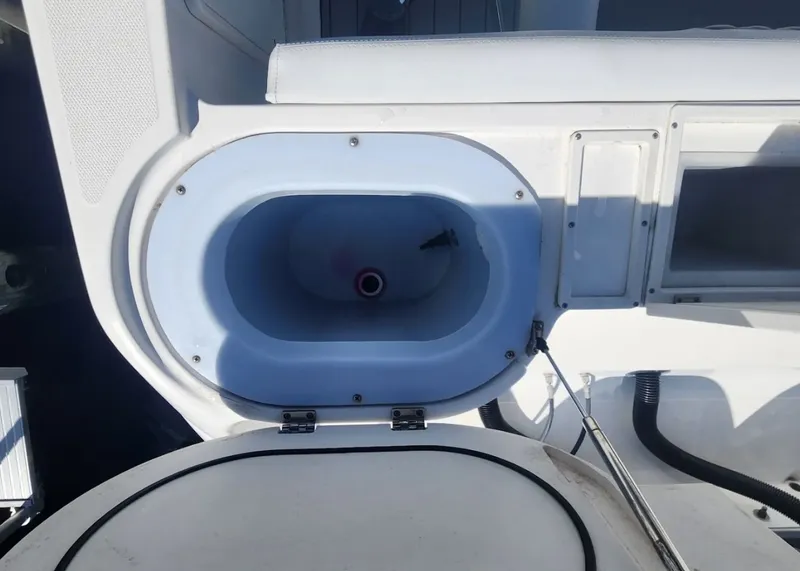 Slide: The Image of Wellcraft 35 Scarab Sport 2014 - 6024979