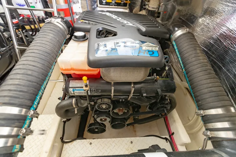 Slide: The Image of AL5I3252 HDR - 6025042