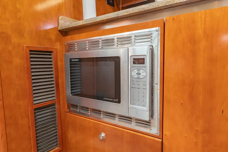 Slide: The Image of AL5I3282 HDR - 6025033