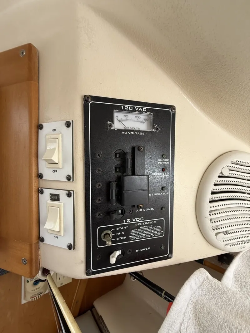 Slide: The Image of Luhrs 29 2000 - 6025404