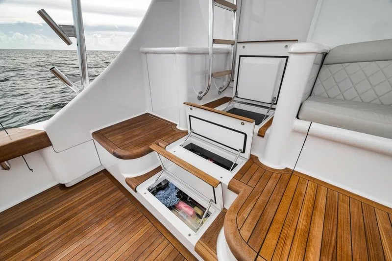 Slide: The Image of Weaver 75 Convertible 2021 - 7368556