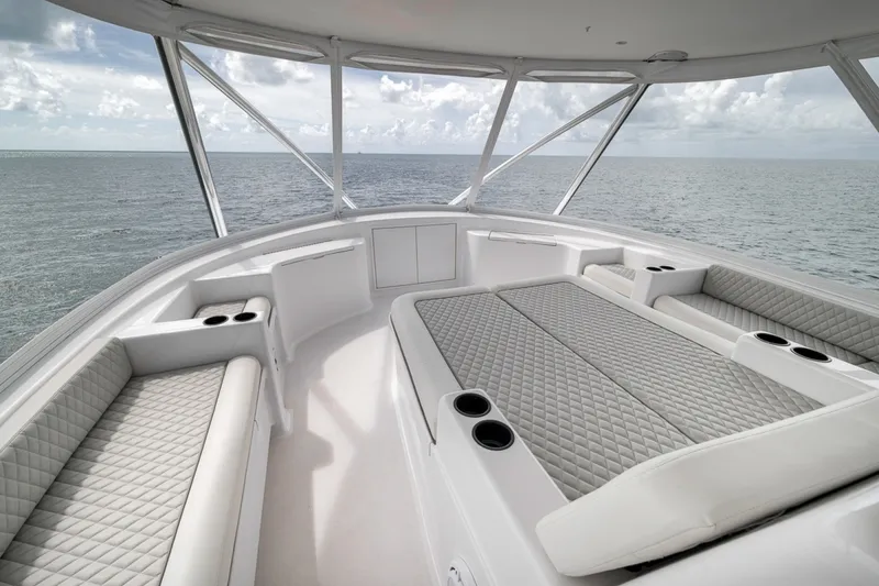 Slide: The Image of Weaver 75 Convertible 2021 - 7759605
