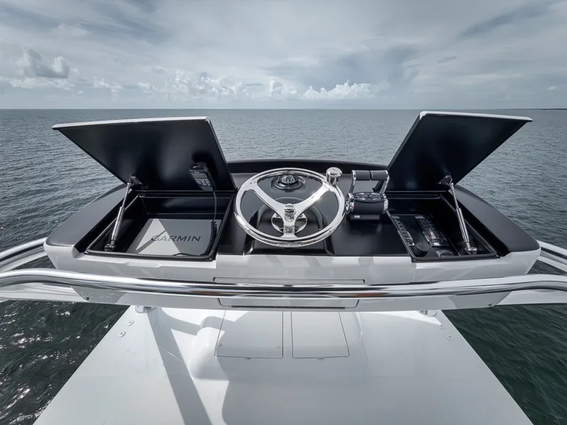 Slide: The Image of Weaver 75 Convertible 2021 - 7368622