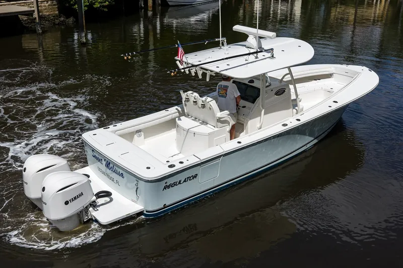 Slide: The Image of Regulator 31 - Sweet Melissa - Exterior profile 2019 Regulator 31 Center Console - Sweet Melissa - 7866426