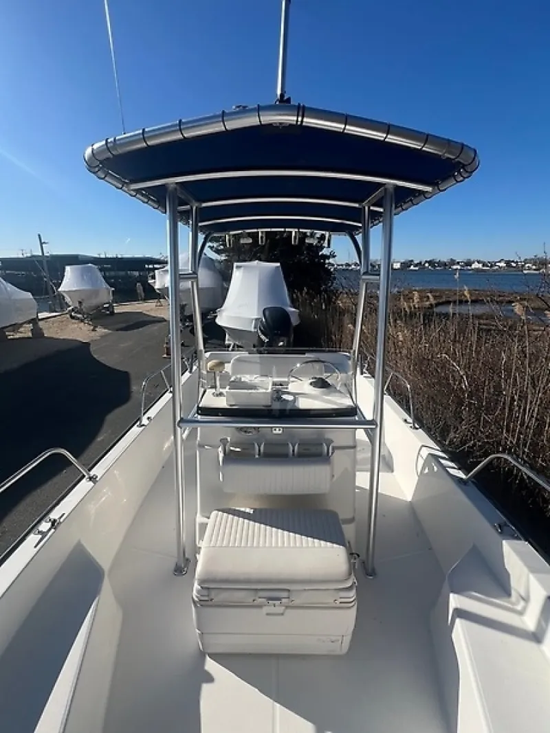 Slide: The Image of Boston Whaler 190 Montauk 2011 - 6025667
