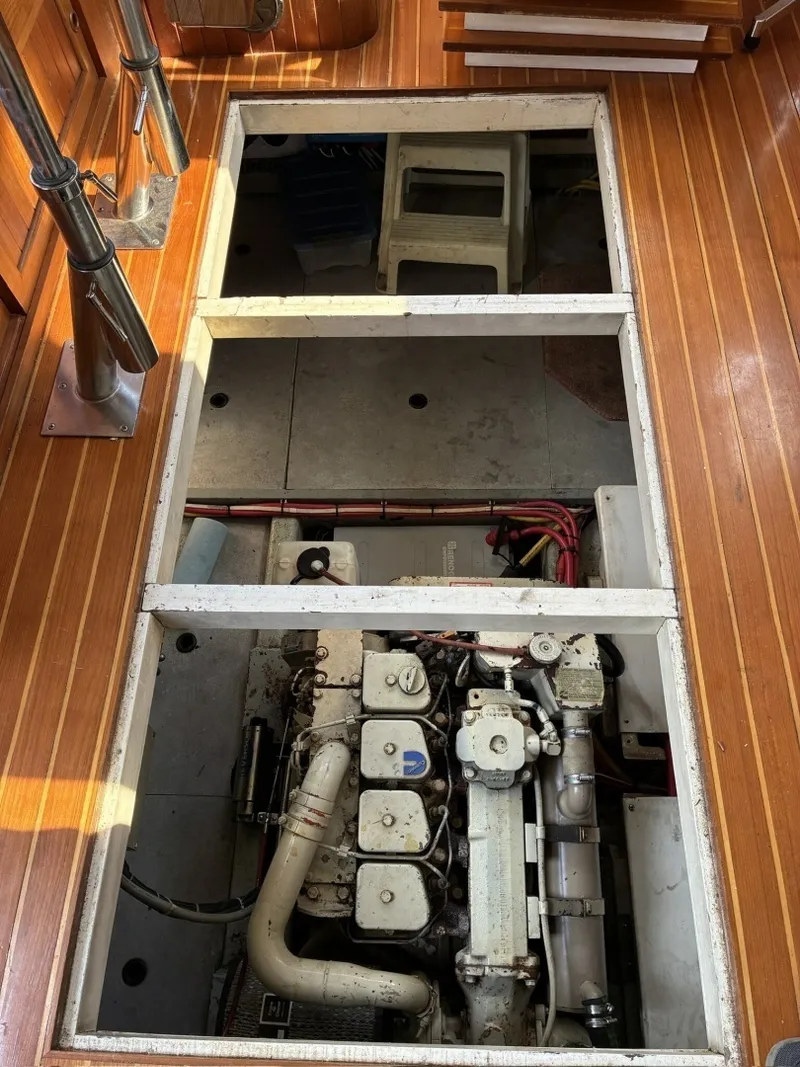 Slide: The Image of Monk 36 Trawler 1988 - 7220373
