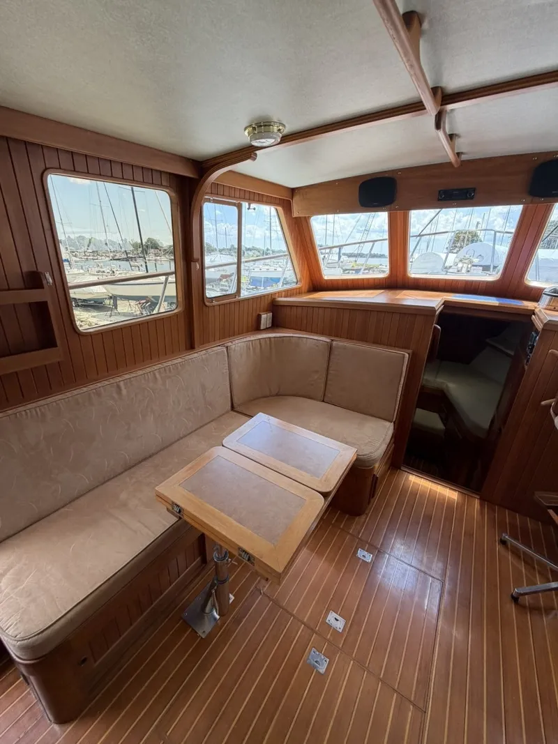 Slide: The Image of Monk 36 Trawler 1988 - 7220406
