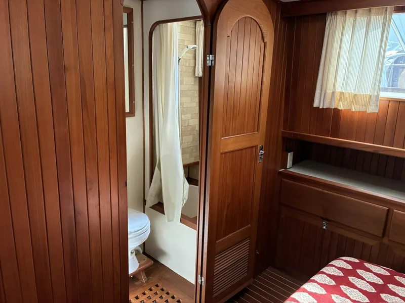 Slide: The Image of Monk 36 Trawler 1988 - 7220260