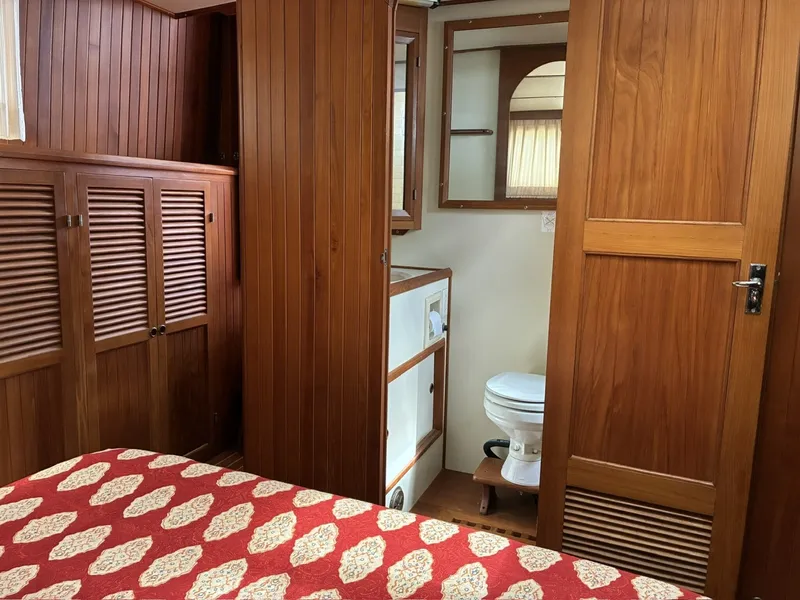 Slide: The Image of Monk 36 Trawler 1988 - 7220268