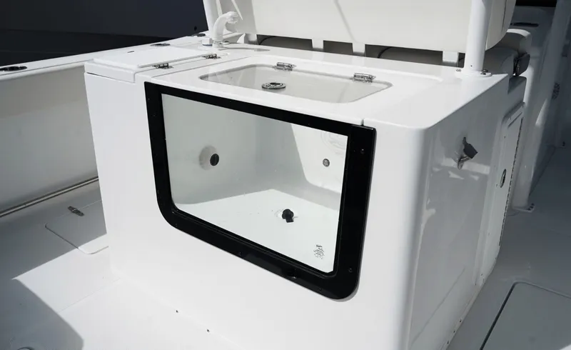 Slide: The Image of Sea Hunt Gamefish 28FS 2026 - 6026215