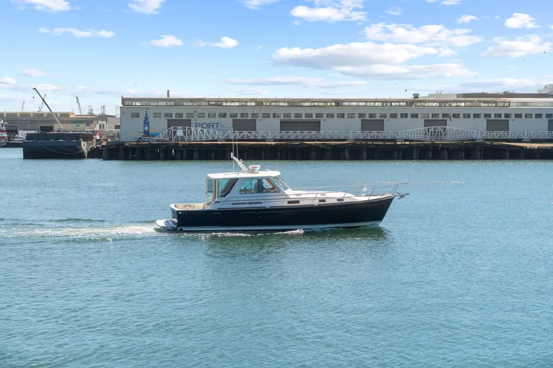 Slide: The Image of Sabre 42 Express Hardback 2007 - 6026936