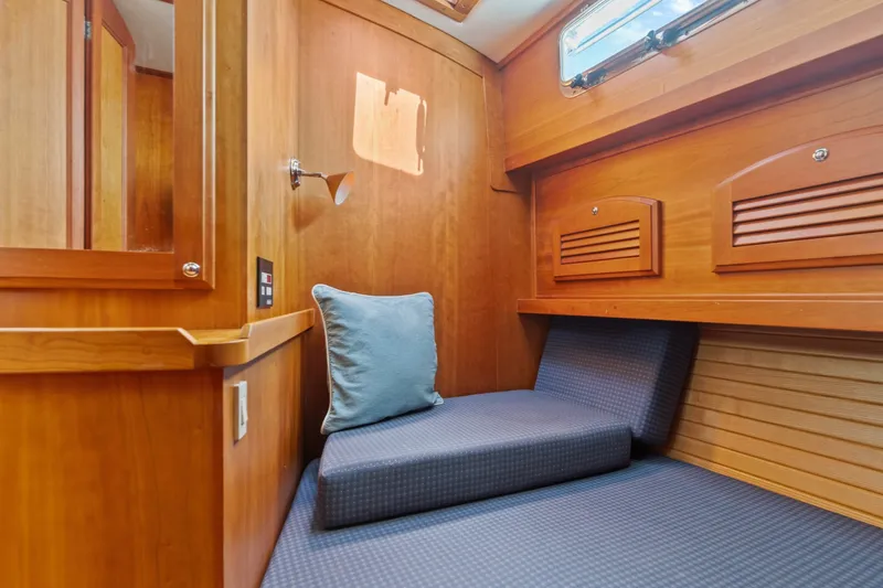 Slide: The Image of Sabre 42 Express Hardback 2007 - 6026964