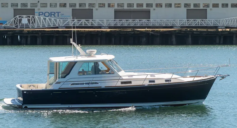 Slide: The Image of Sabre 42 Express Hardback 2007 - 6026942