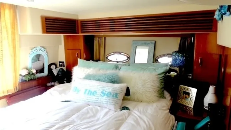 Slide: The Image of 0005641678 - 6027090