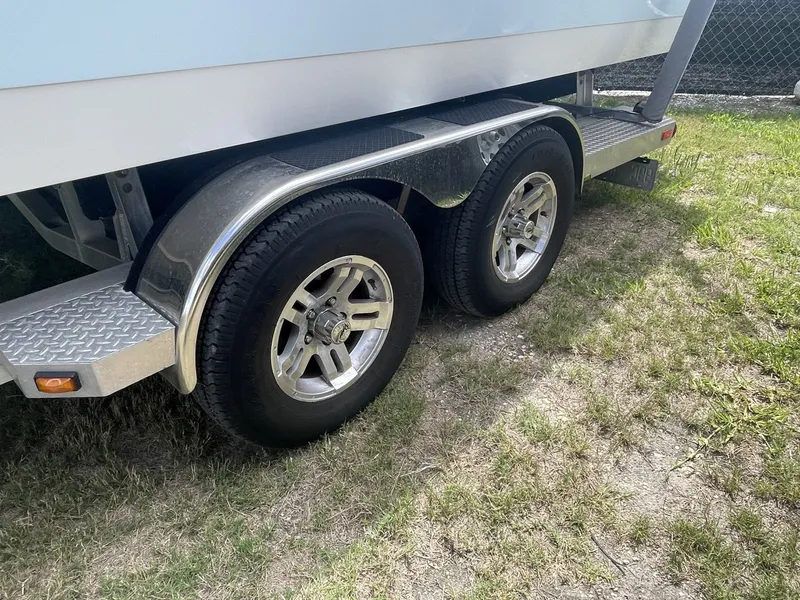 Slide: The Image of Ranger 2510 Bay 2022 - 6027159