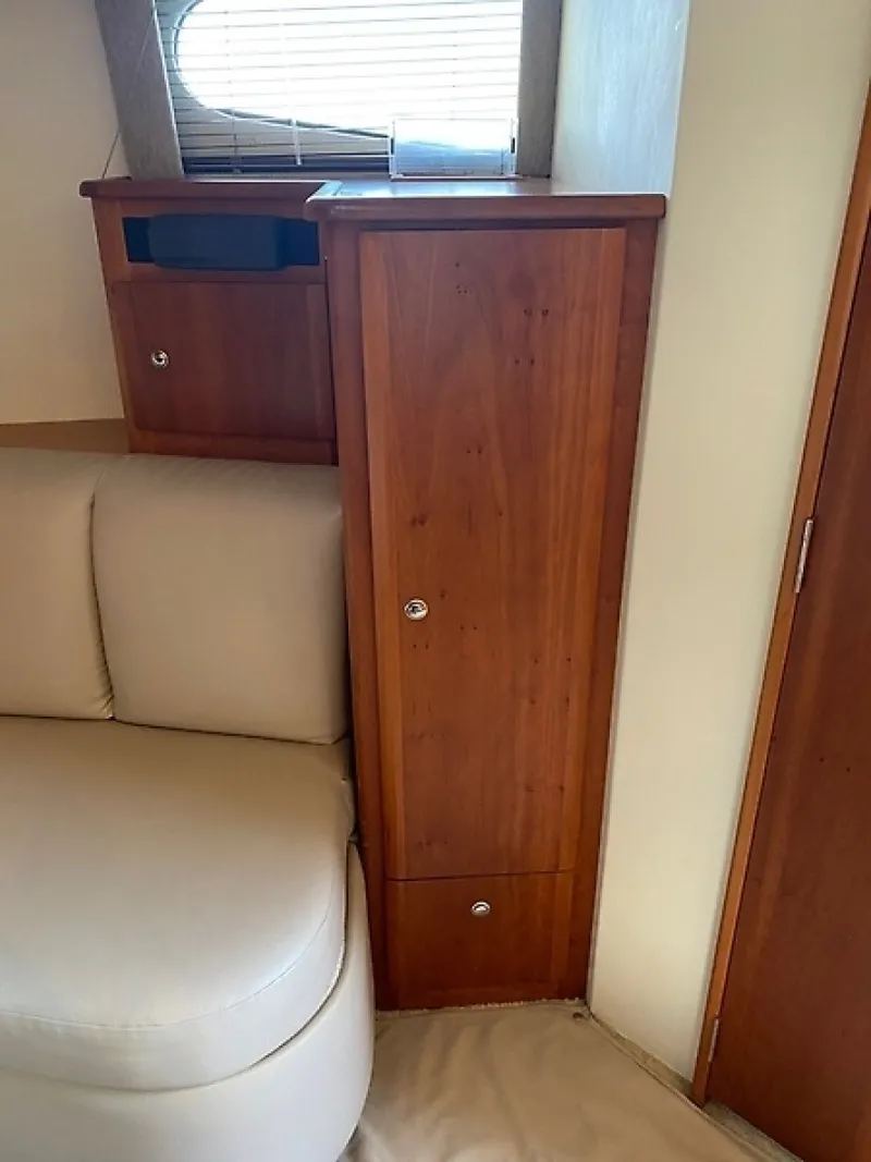 Slide: The Image of 0005633194 - 6027260